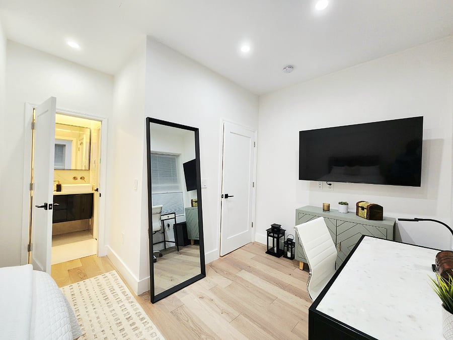Furnished Finder property 760572_2 photo 12
