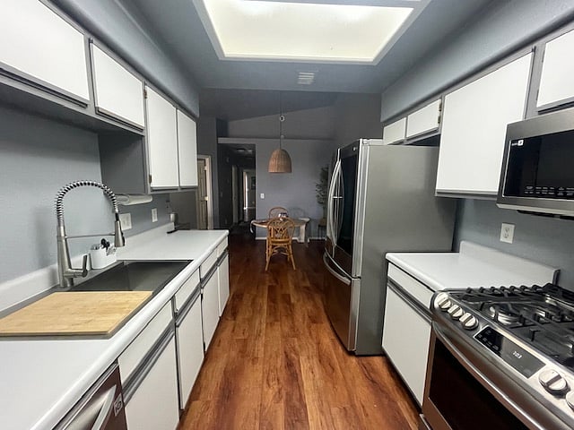 Furnished Finder property 760635_1 photo 11