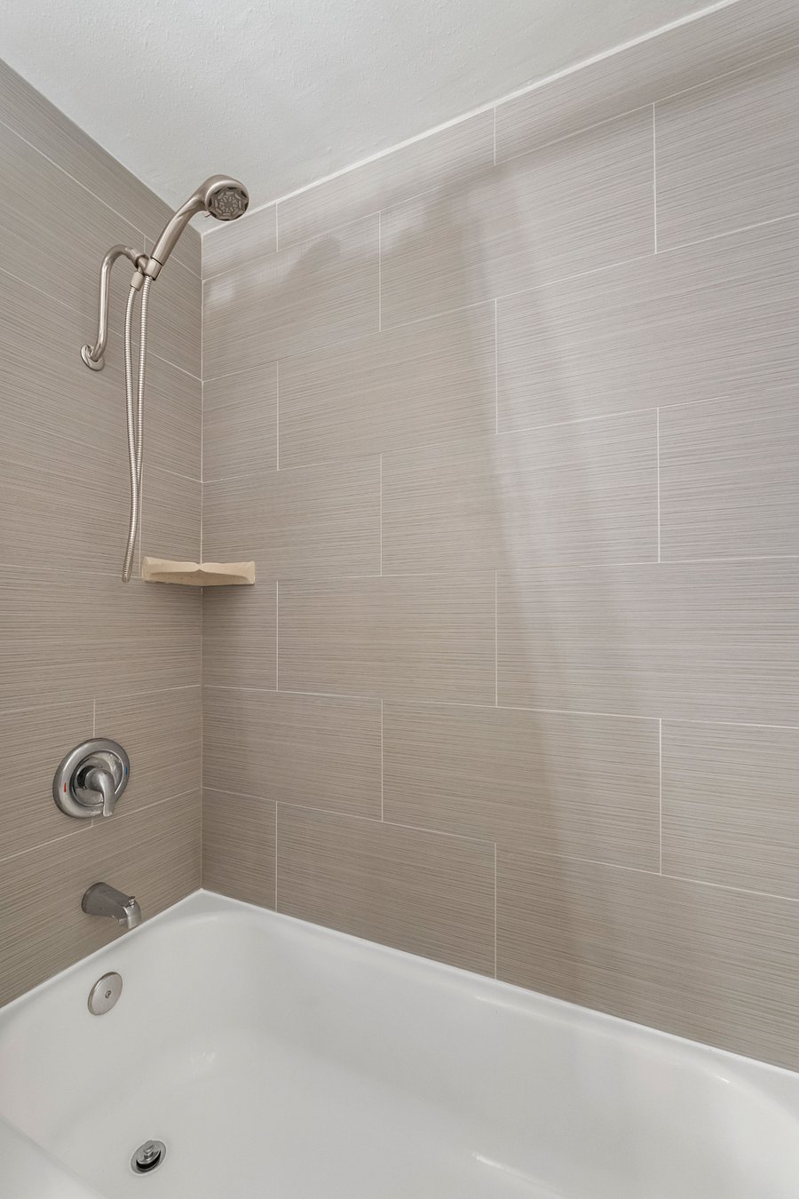 Furnished Finder property 760713_2 photo 16