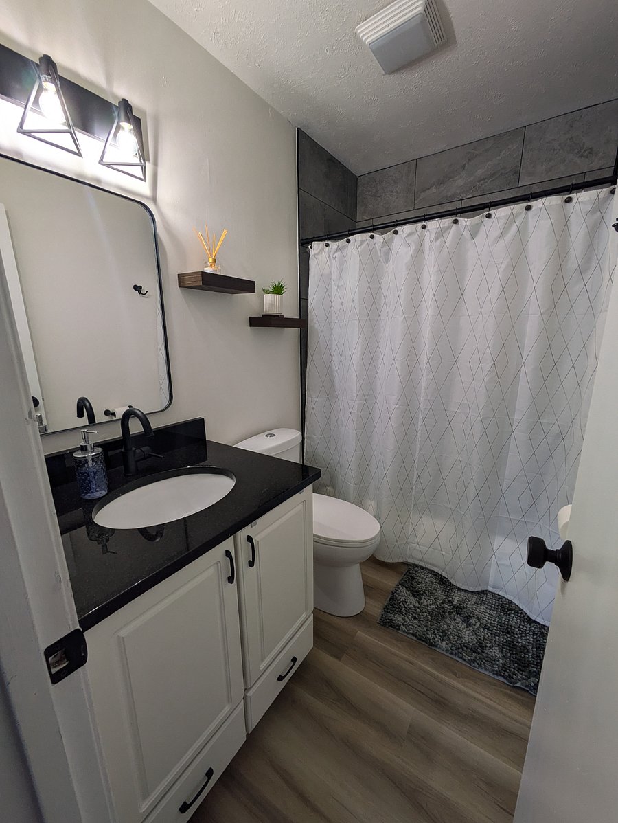 Furnished Finder property 760770_3 photo 4