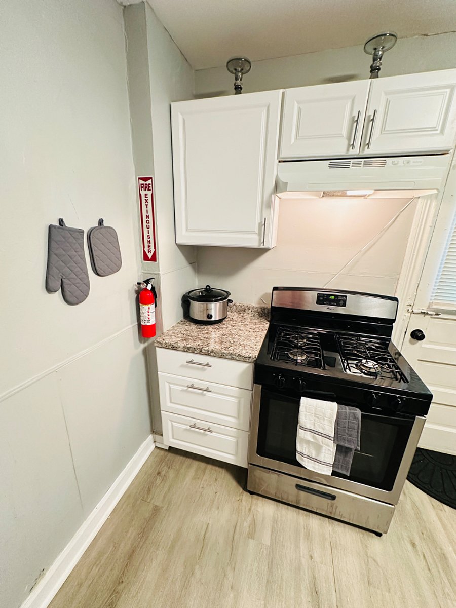 Furnished Finder property 760863_1 photo 8