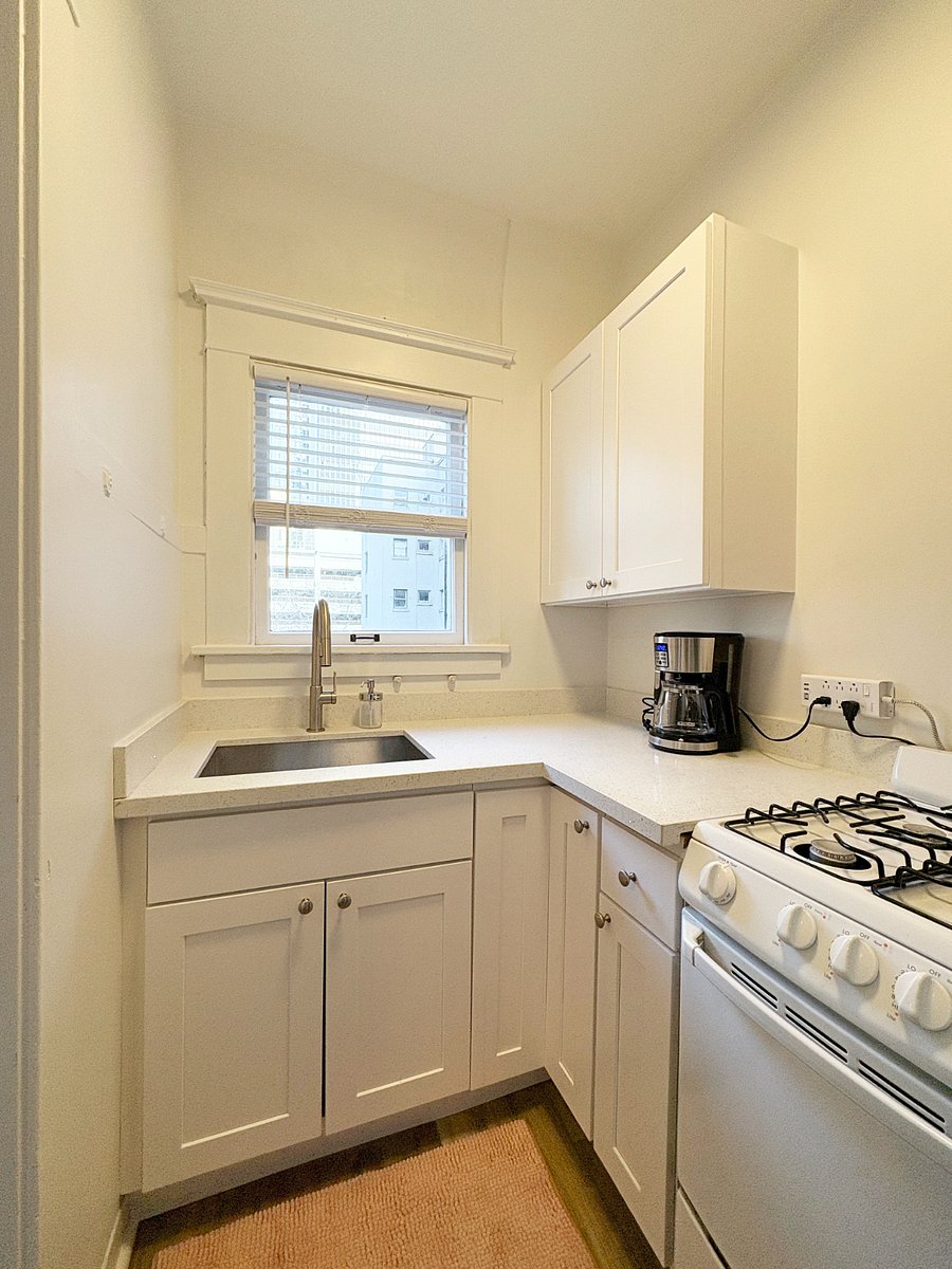 Furnished Finder property 760905_3 photo 4