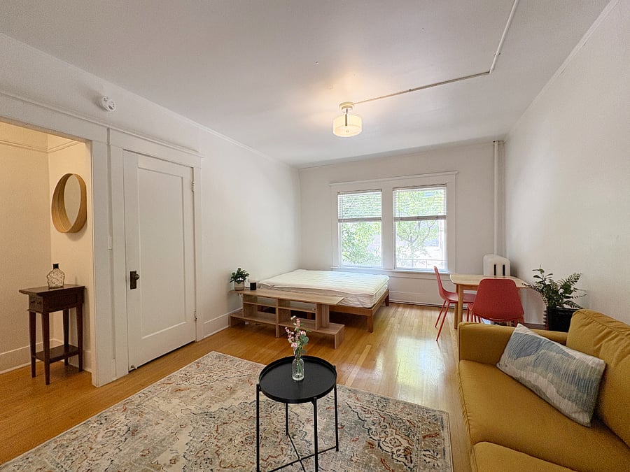 Furnished Finder property 760905_5 photo 6