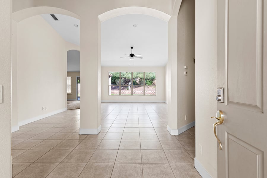 Furnished Finder property 760909_1 photo 2