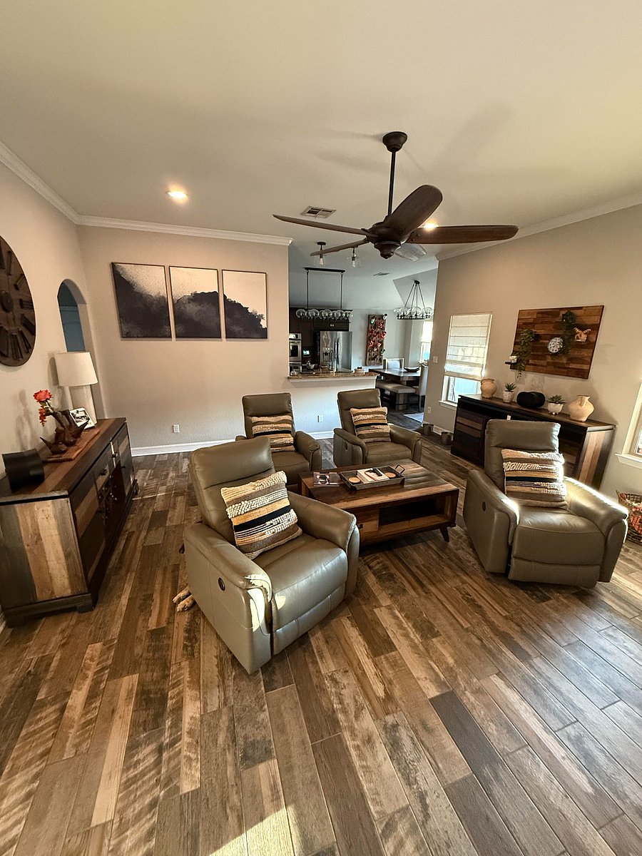 Furnished Finder property 761002_1 photo 3