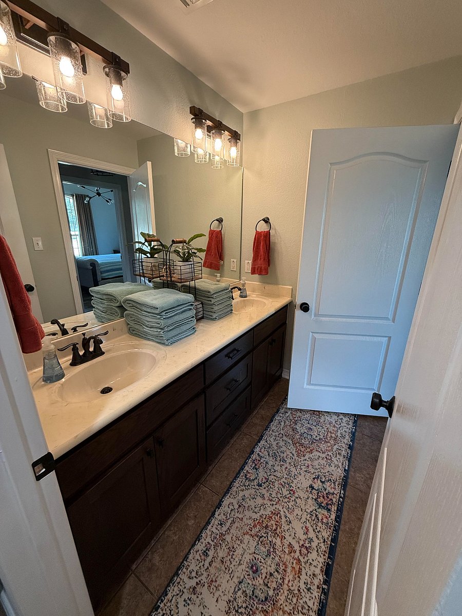 Furnished Finder property 761002_1 photo 6