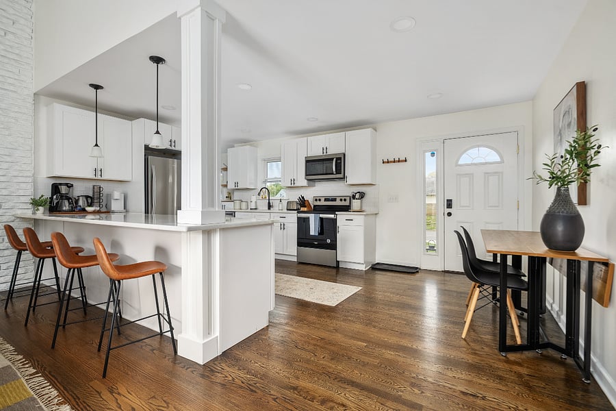 Kitchen and Entry