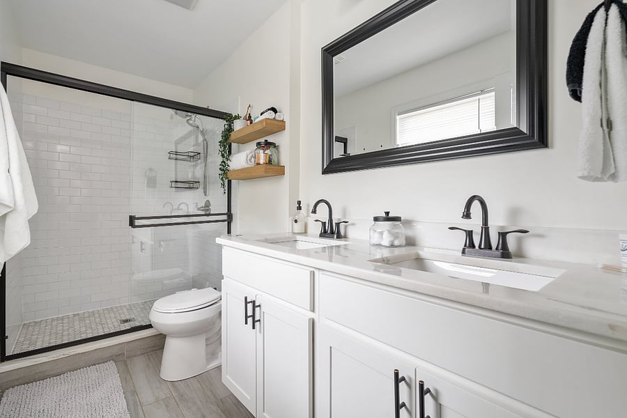 En Suite Bathroom