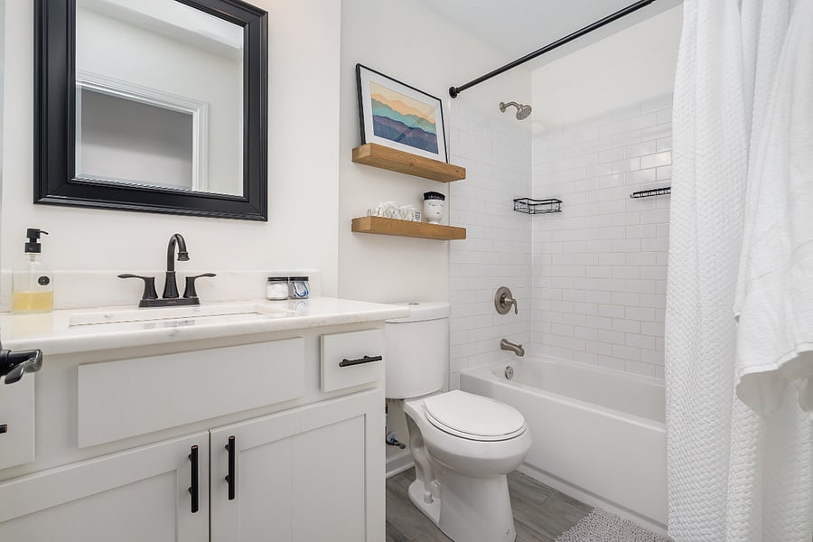 Guest Bathroom