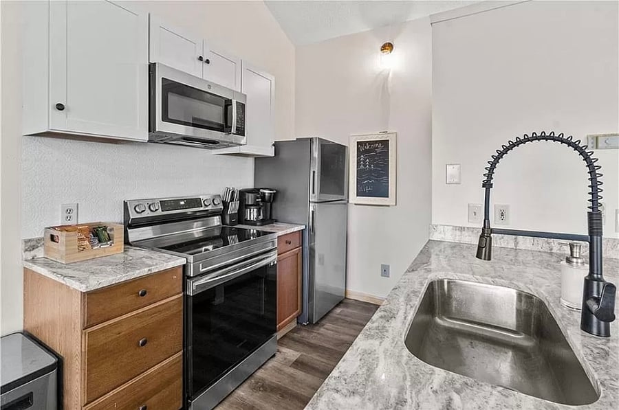 Furnished Finder property 761102_1 photo 10