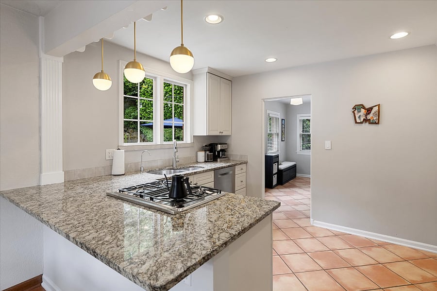 Furnished Finder property 761123_1 photo 15