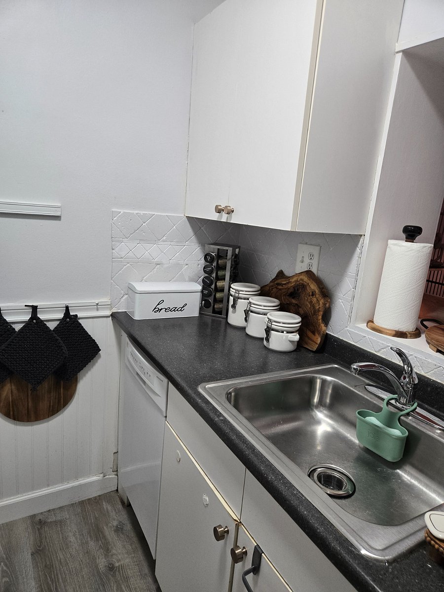Furnished Finder property 761183_1 photo 13