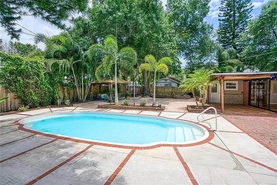 Furnished Finder property 761206_1 photo 38