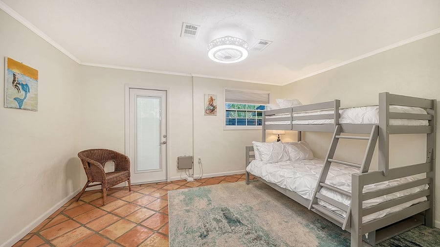Guest Bedroom Twin Over Full Bunk Bed