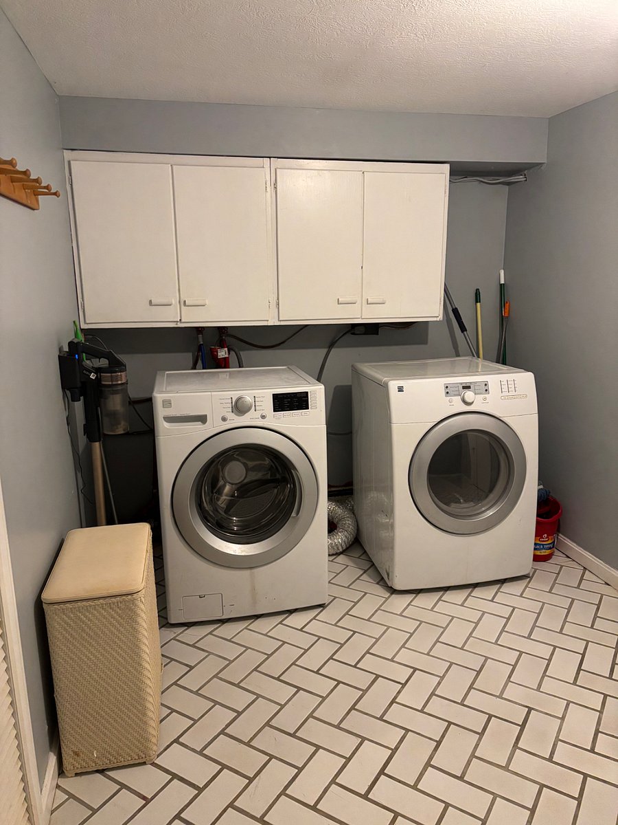 Apt 1