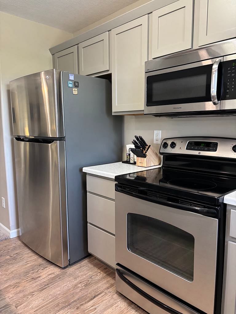 Furnished Finder property 761250_1 photo 7