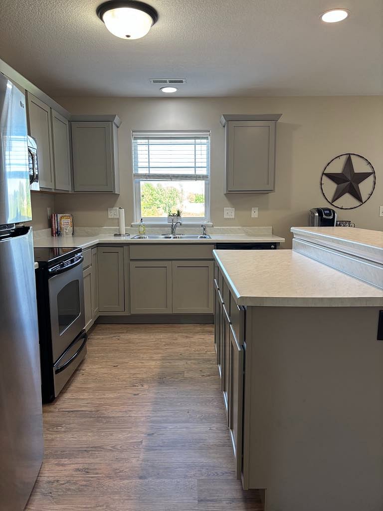 Furnished Finder property 761250_1 photo 6