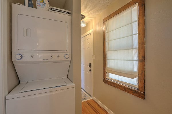 Furnished Finder property 761254_1 photo 4