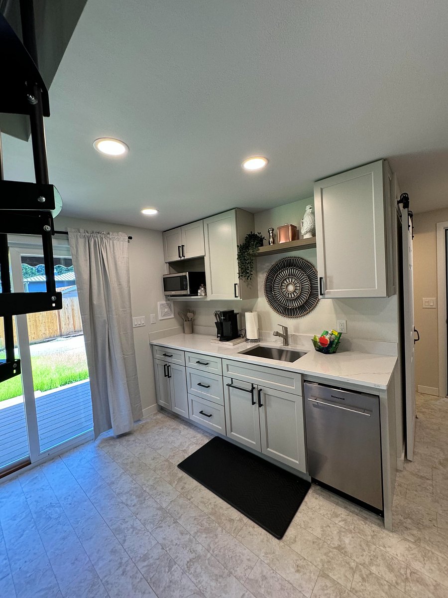Furnished Finder property 761363_1 photo 3