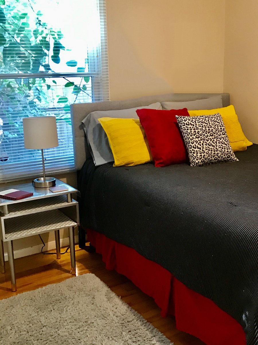 'Icon Room' Unit 2! Every bedroom has a desk, lamp, comfy chair, desk chair, make-up mirror, comfy bed and safe.