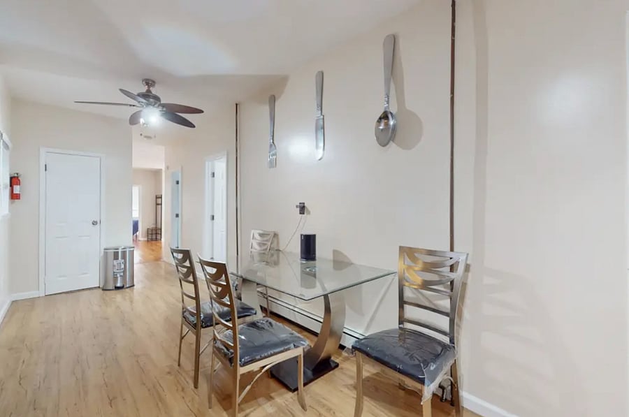 Fully equipped kitchen