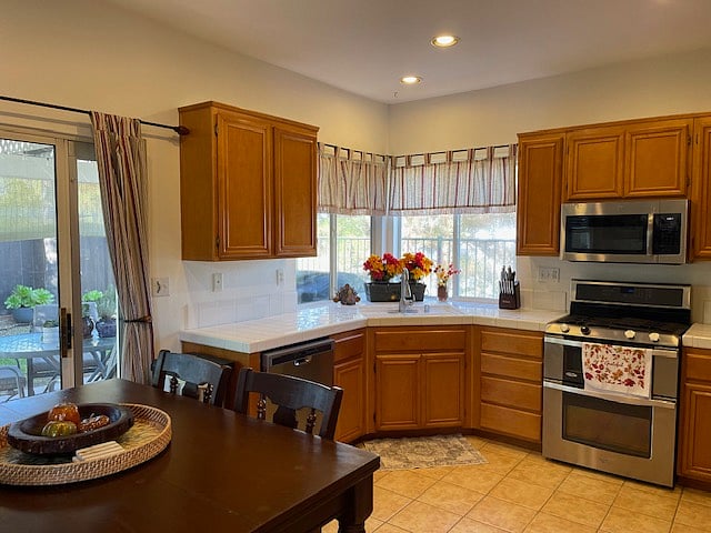 Full Kitchen