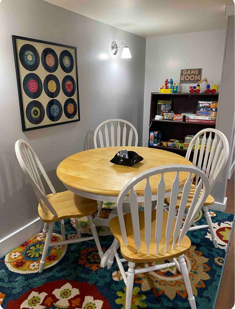 Entertainment room