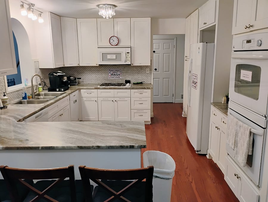 Common areas kitchen 