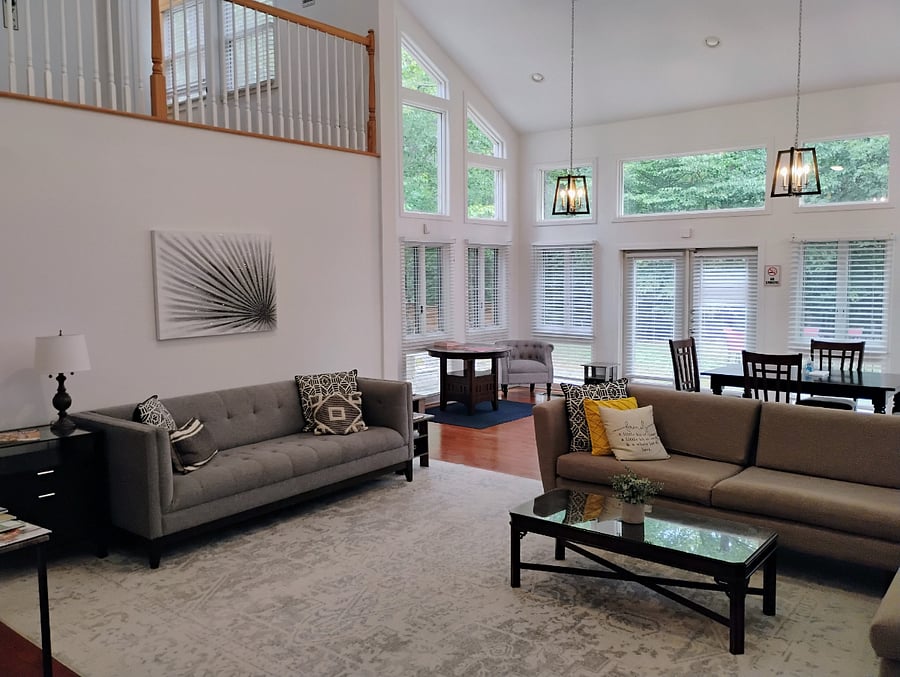 Common areas living room 