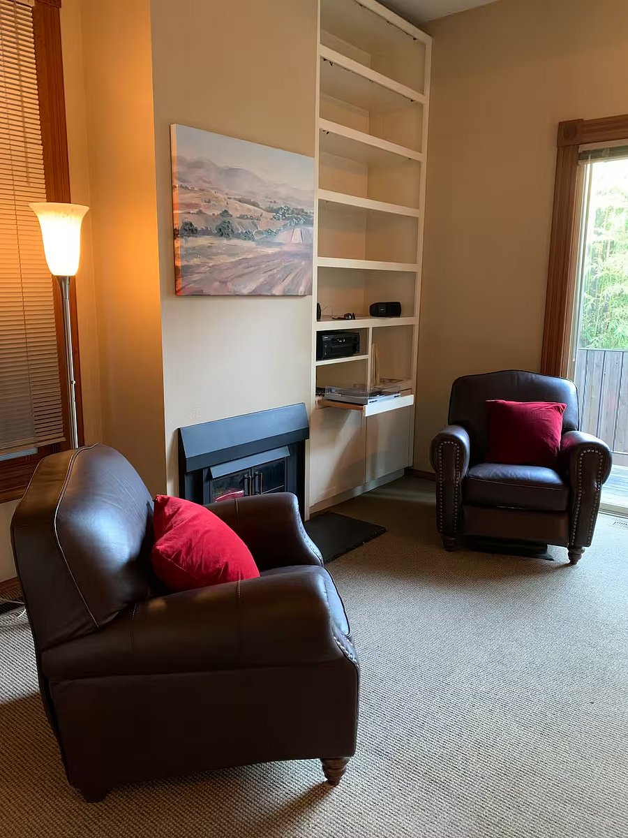 Furnished Finder property 761600_2 photo 2