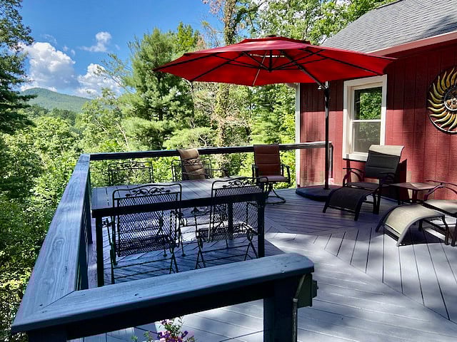 Private back deck