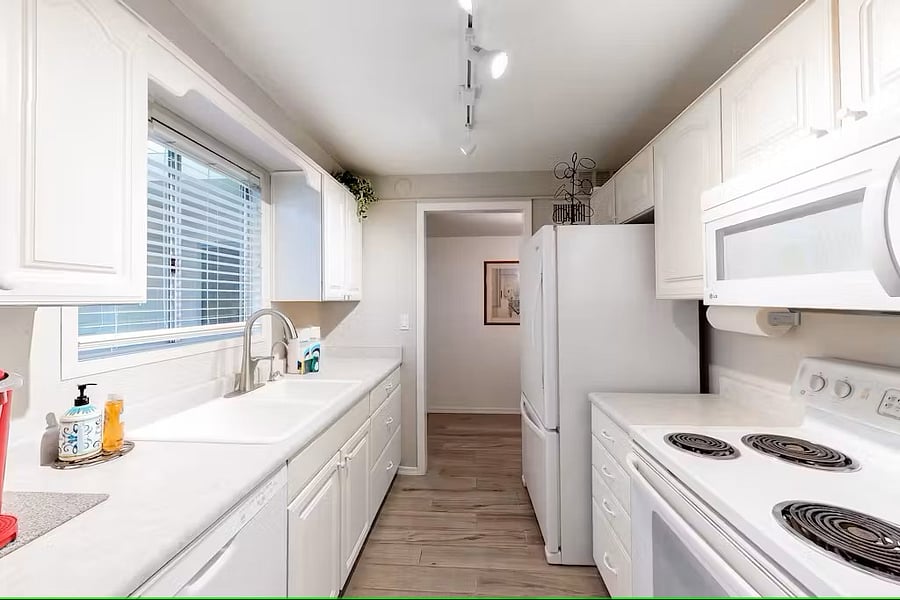Furnished Finder property 761717_1 photo 3