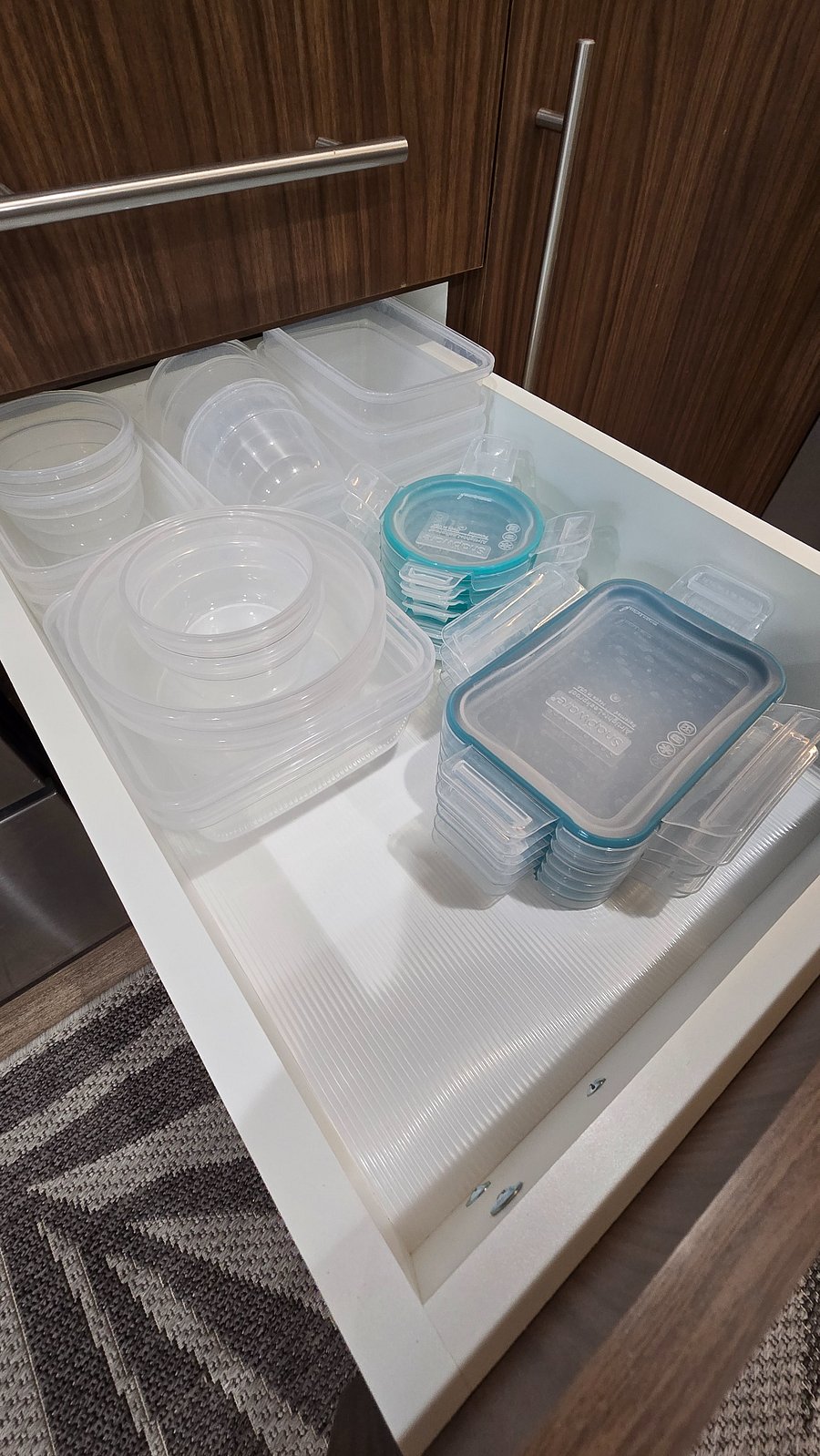 Tupperware makes that meal prep really easy.