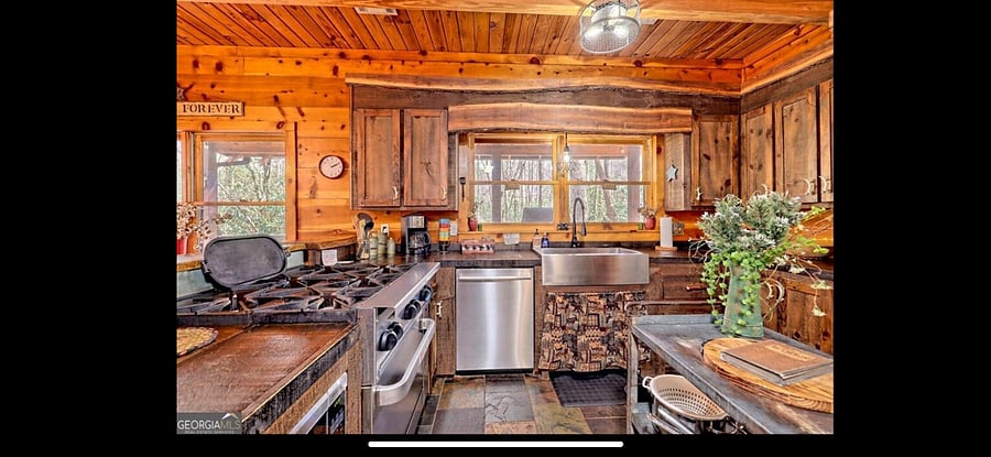 Furnished Finder property 761836_1 photo 12