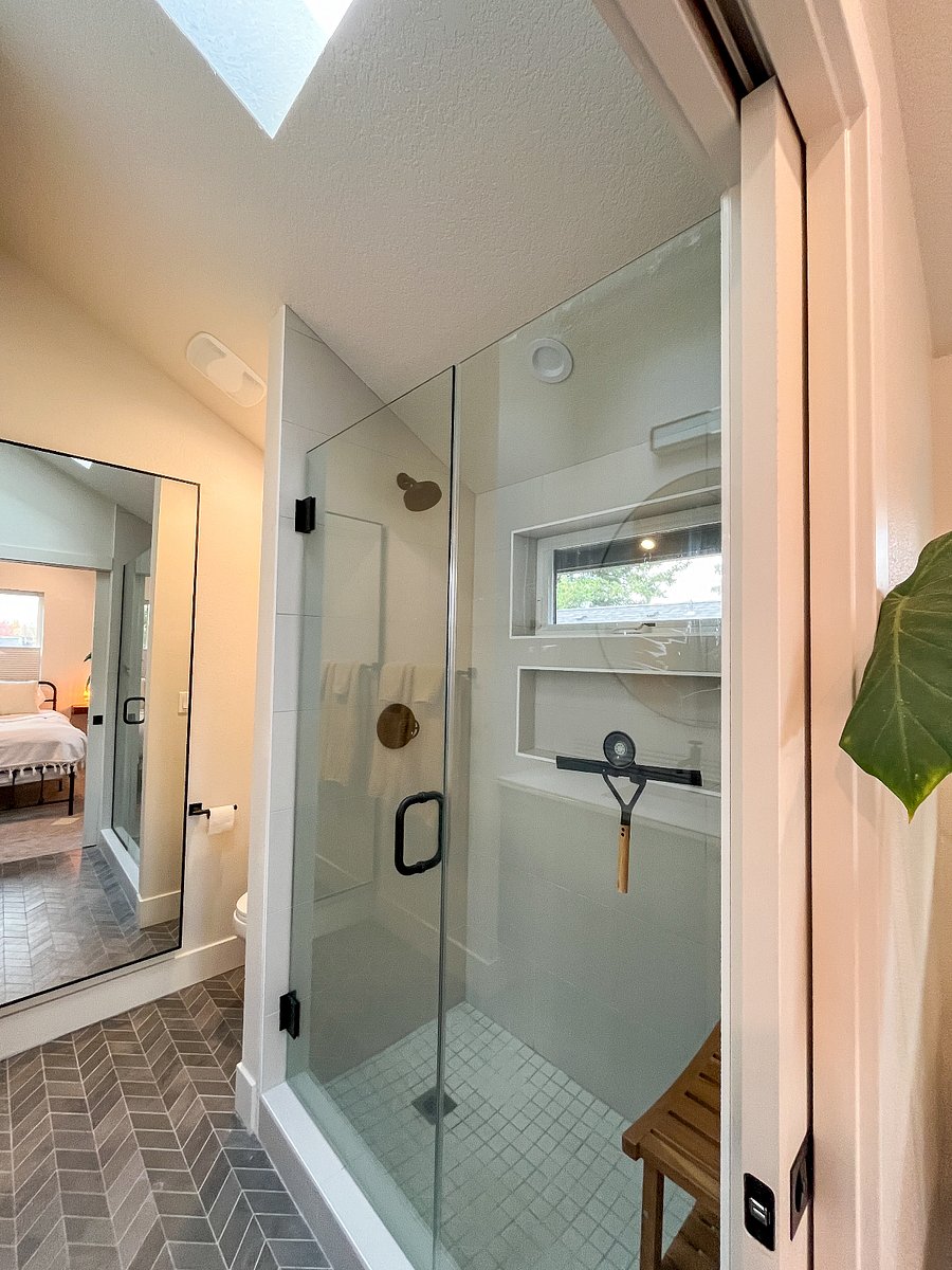 Ensuite Bathroom