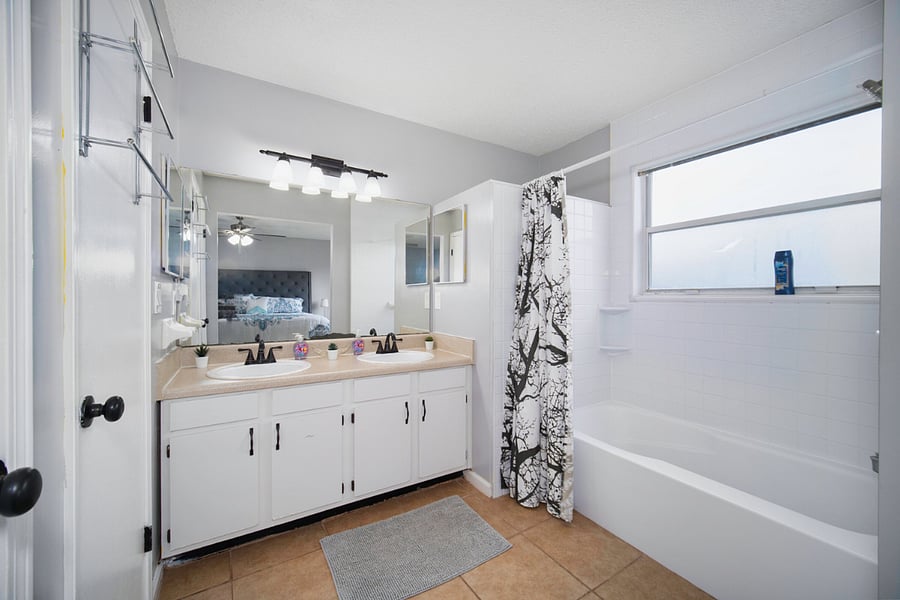 Master Bath