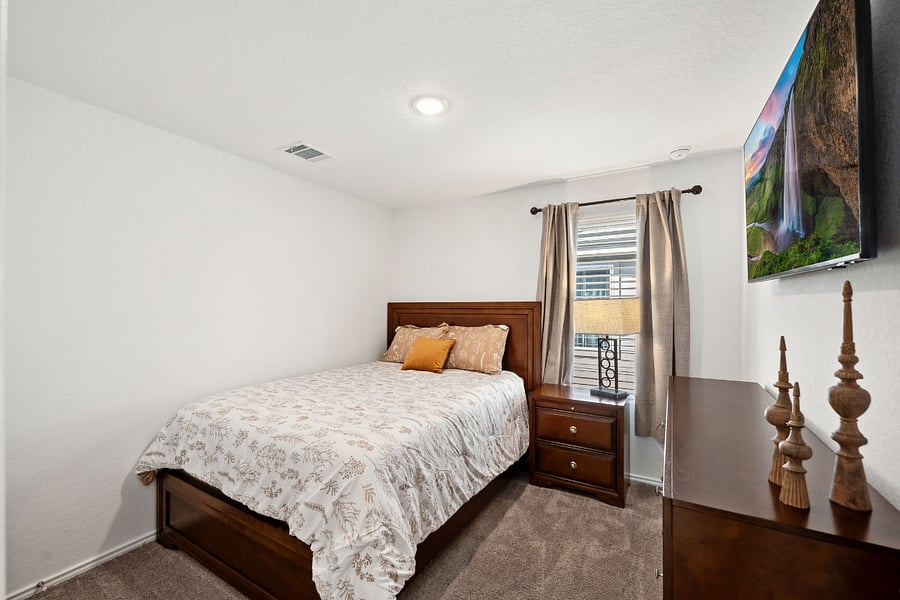 Furnished Finder property 762085_1 photo 8