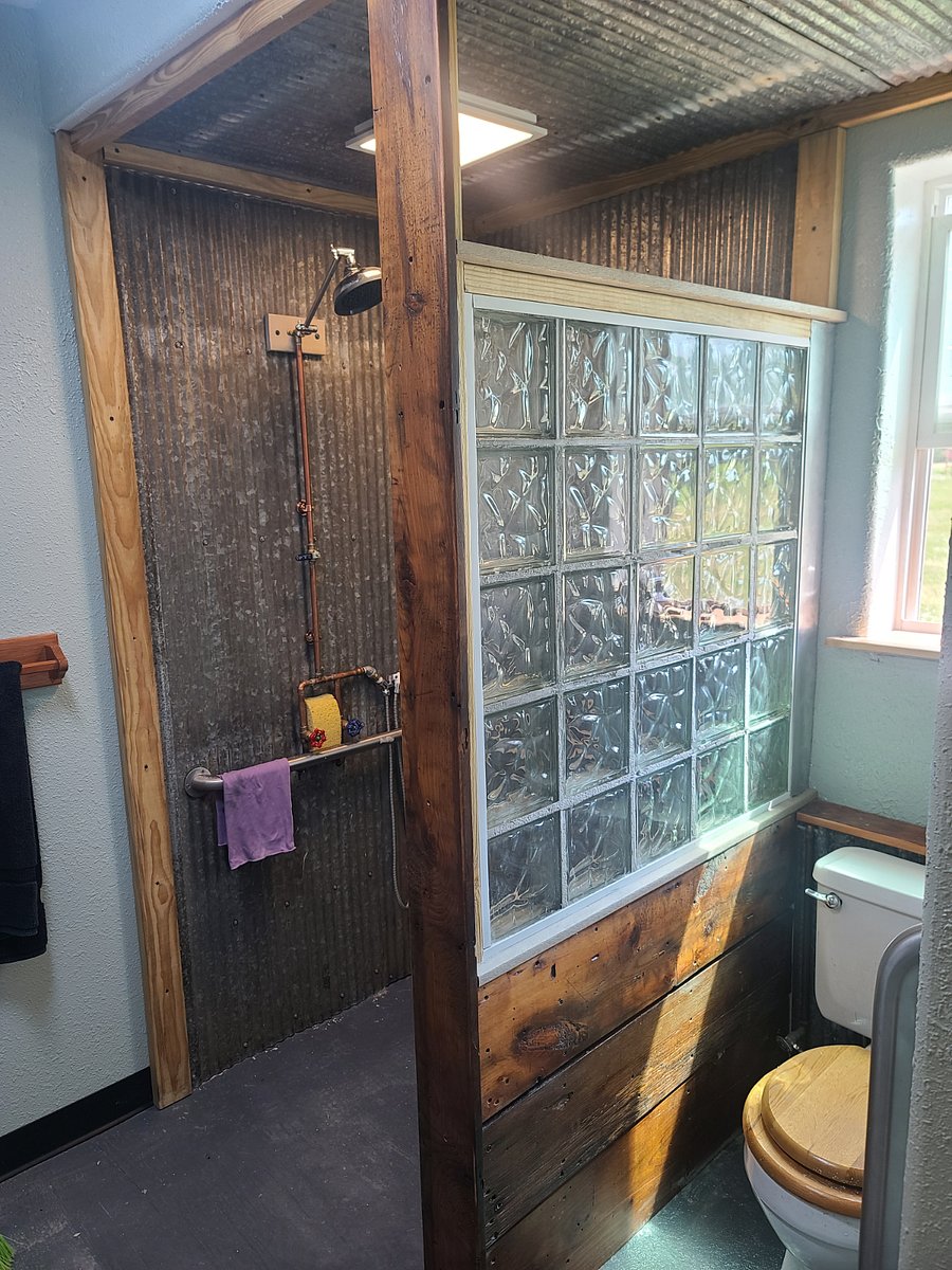 Wheelchair friendly shower and bathroom
