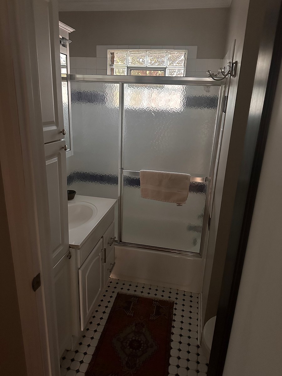 Upstairs bathroom
