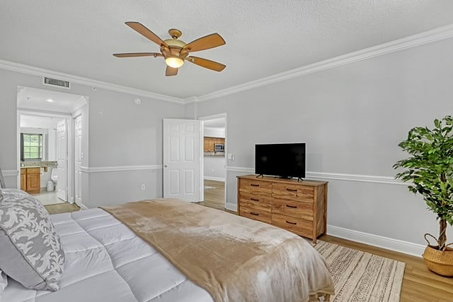 The large primary bedroom has a king-size bed. The mattress, sheets, furniture, and TV are brand-new and have never been used!
Extra sheets, towels are included.