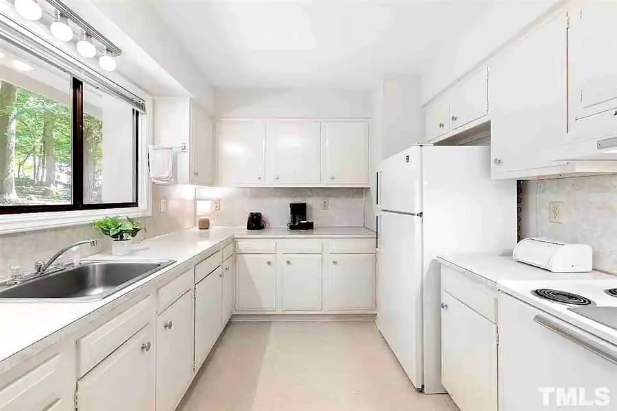 Furnished Finder property 762307_1 photo 2
