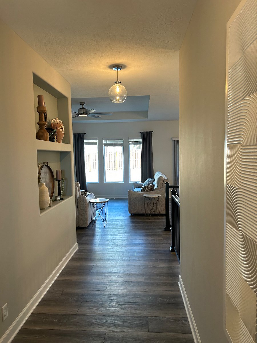 Entry from the front door into the living room
