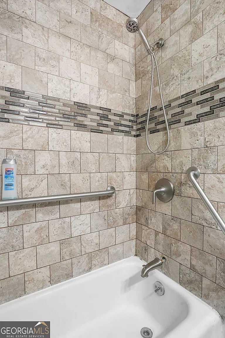 Furnished Finder property 762689_1 photo 15