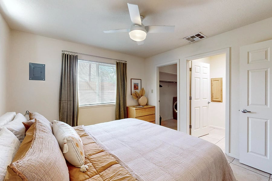 Furnished Finder property 762786_1 photo 11