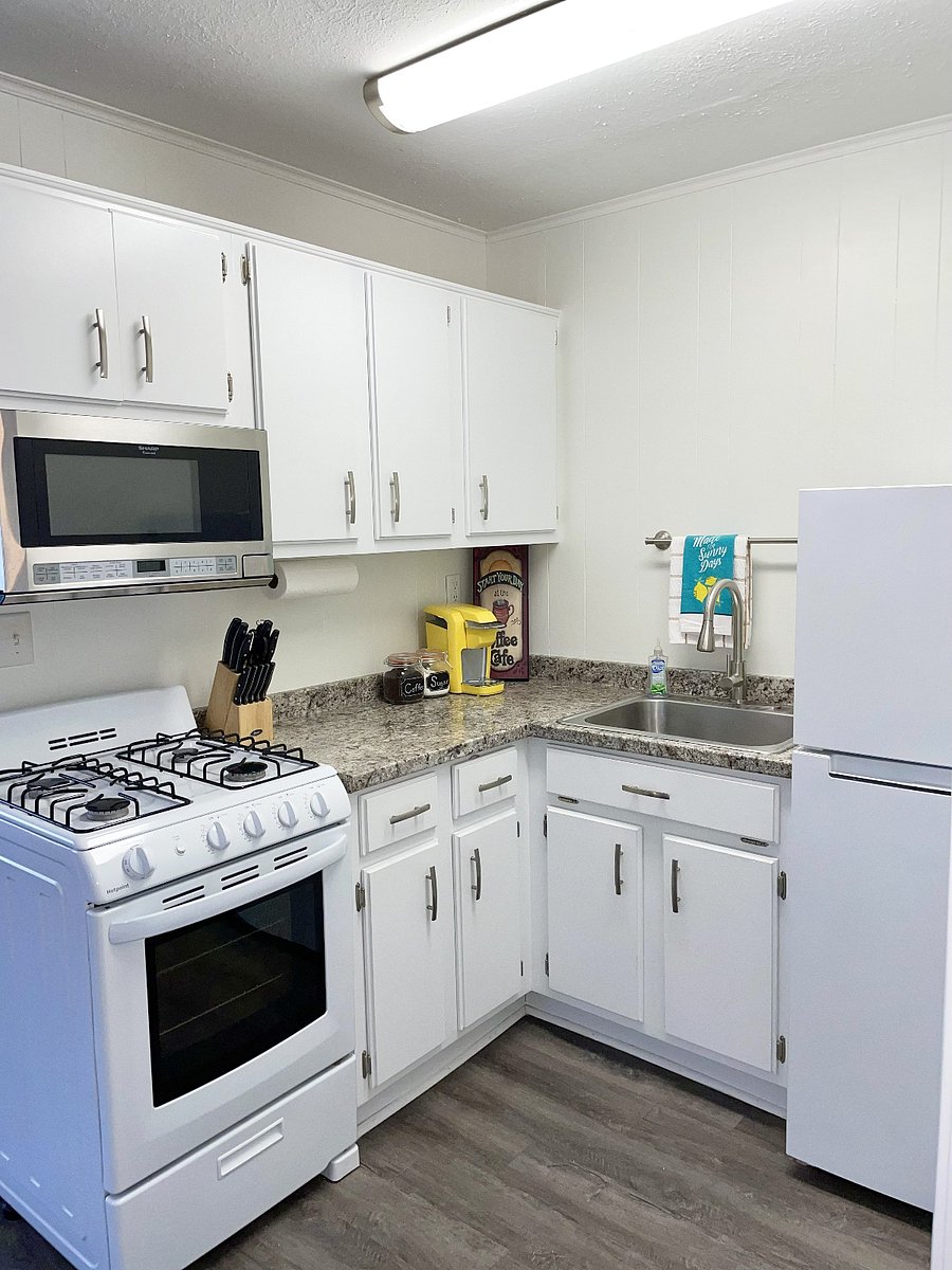 Furnished Finder property 763054_2 photo 8