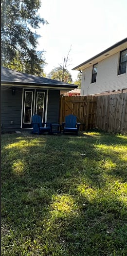 Huge Fenced In Backyard