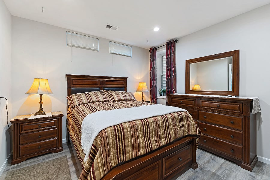 Queen Bedroom