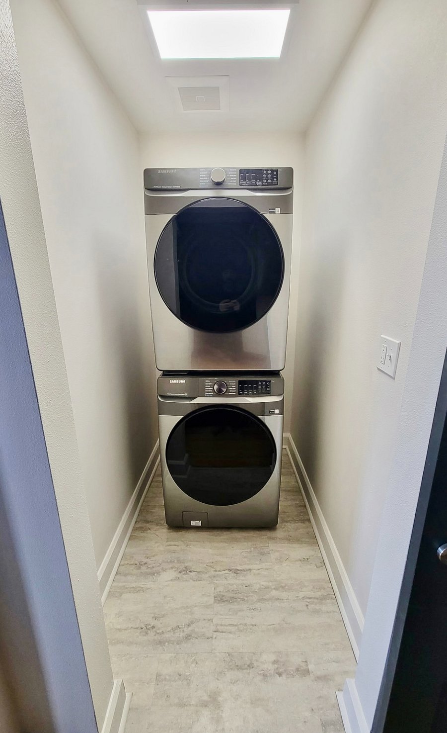 In-Unit Washer and Dryer