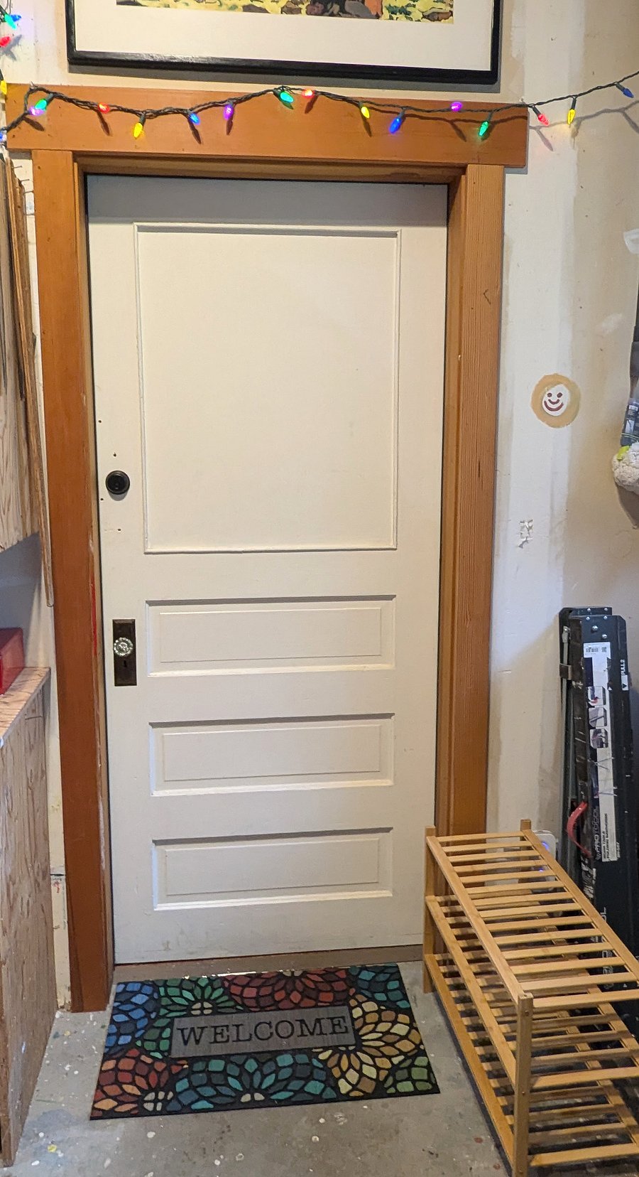 Wecome! Your studio apartment with shoe rack for your convenience