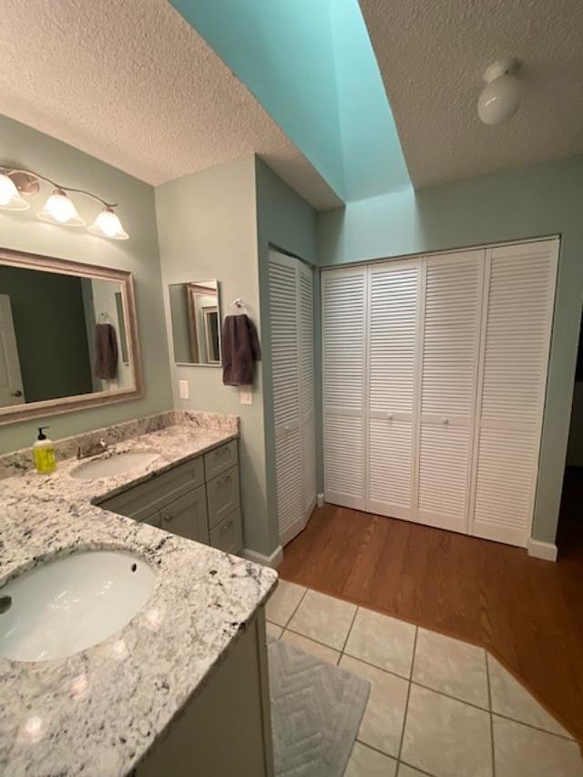 2nd Master Bathroom